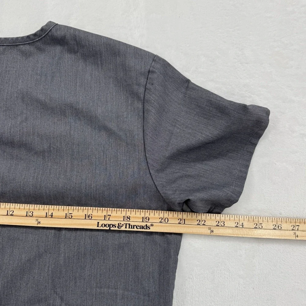 FIGS Scrub Top Mens Small Charcoal Gray Excellent TM3000 V-Neck Technical Top